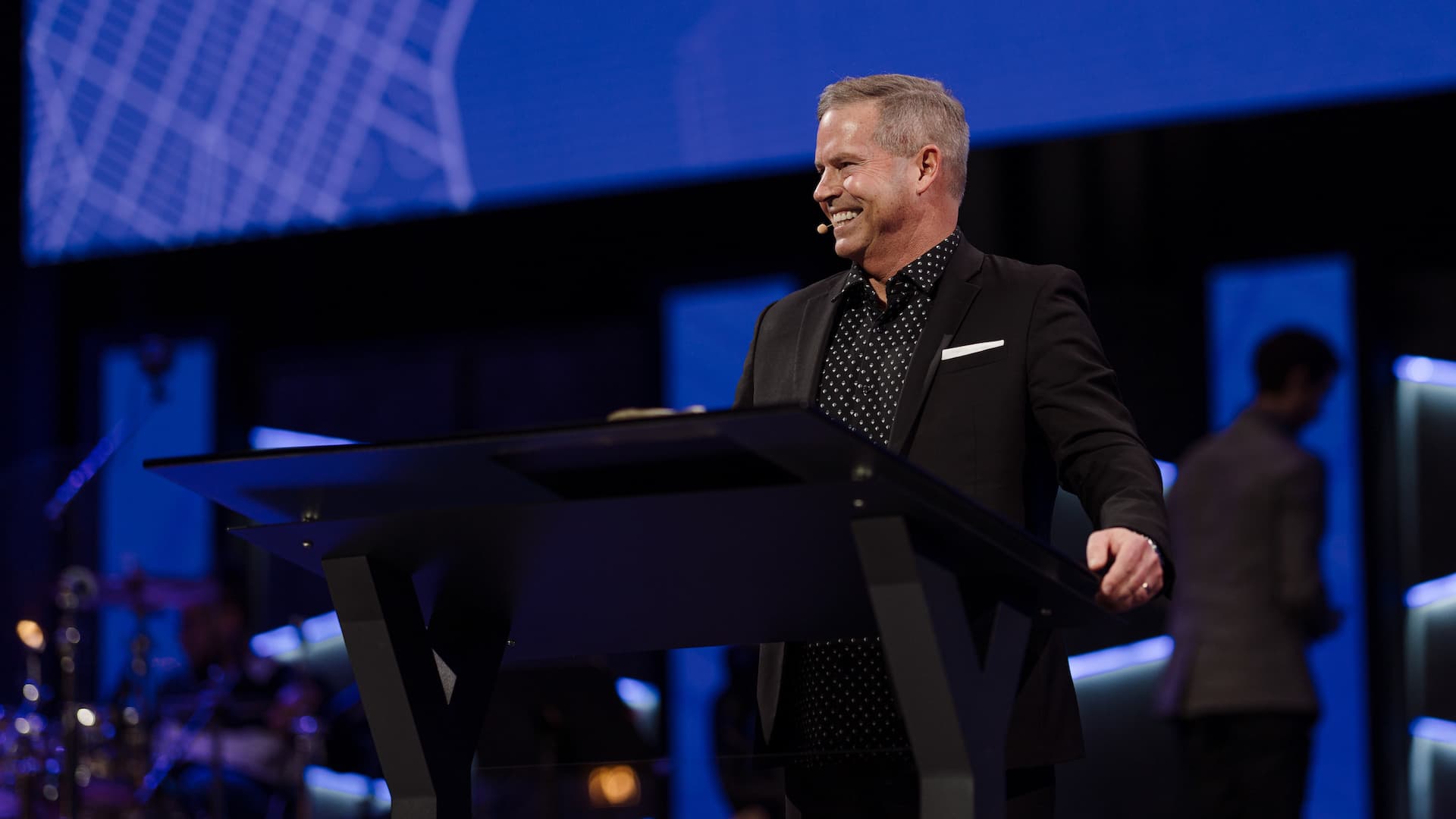 Pastor Claude Houde